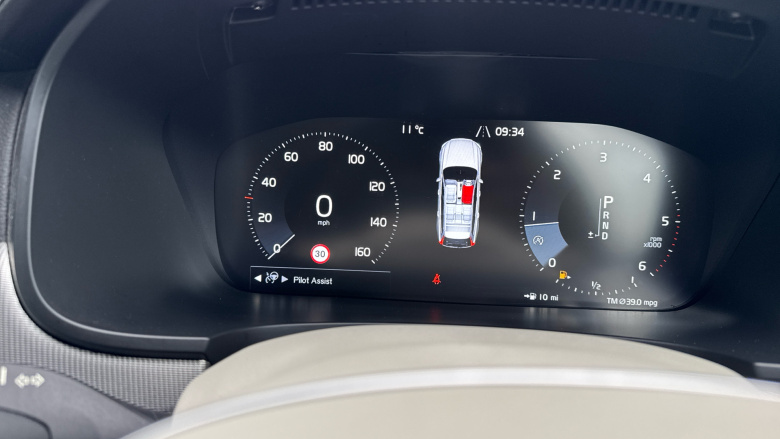 Volvo V90 2.0 D4 Cross Country Pro 5dr AWD Geartronic Diesel Estate